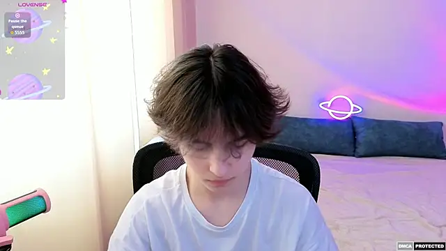 Snapshot of _Milway_ chatting on 06/26/26, 11:36 Milway online show from 06/26/26, 11:36