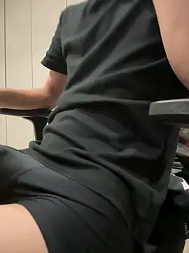 chengggg88 online show from 05/27/26, 11:18