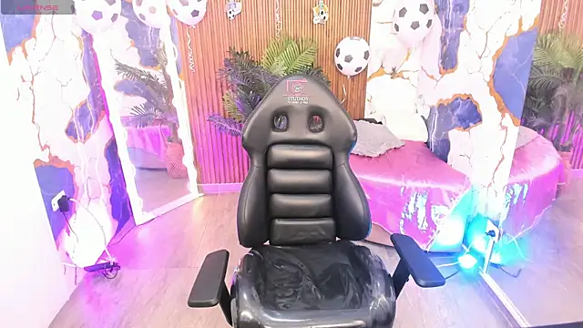 Zyra tay online show from 06/23/26, 11:41