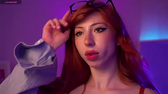 Mia Daddysgirl  online show from 06/15/26, 08:27