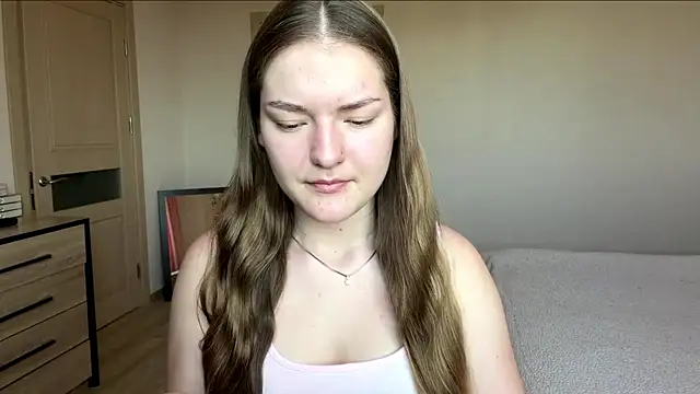 lizzzanatooo online show from 07/16/26, 10:10