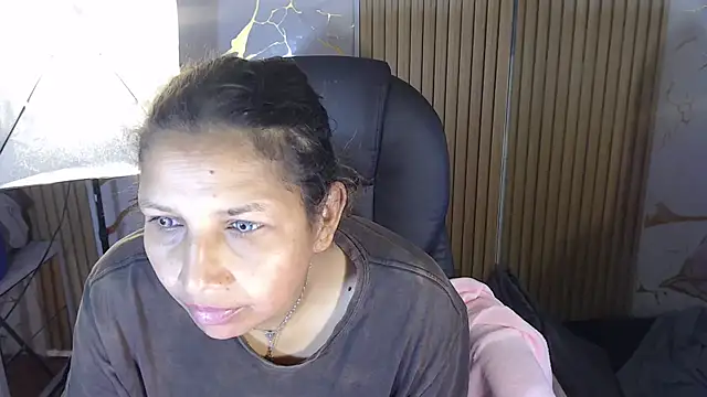 Snapshot of Danna_Sg chatting on 07/15/26, 06:40 Danna Sg online show from 07/15/26, 06:40