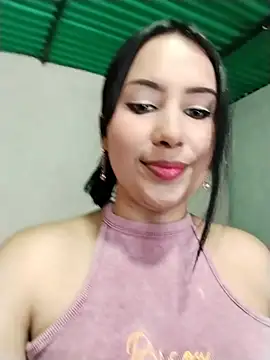Snapshot of shantall_cute chatting on 06/10/26, 06:29 shantall cute online show from 06/10/26, 06:29