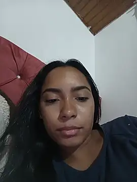 xcleila online show from 06/01/26, 04:14