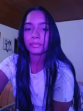 xcleila online show from 06/26/26, 03:00