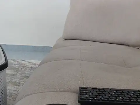 Pettite essy online show from 05/31/26, 01:07