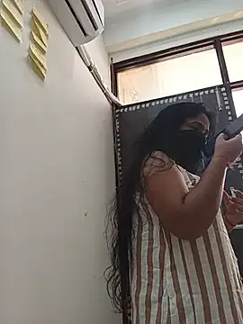 Riya hot8 online show from 07/16/26, 05:02