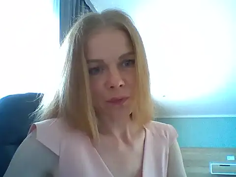 Snapshot of Tina5394 chatting on 06/05/26, 08:53 Tina5394 online show from 06/05/26, 08:53