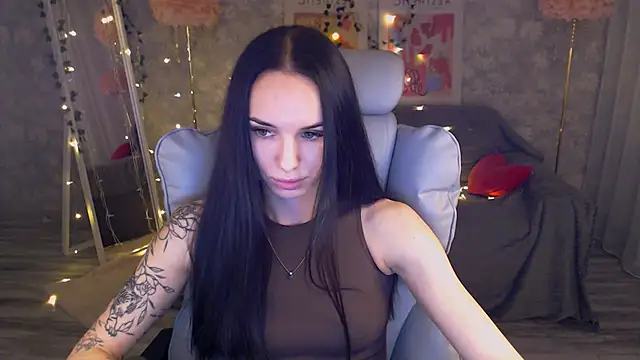 NicoleMerz online show from 06/27/26, 06:13