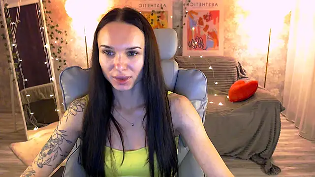 NicoleMerz online show from 07/06/26, 05:26
