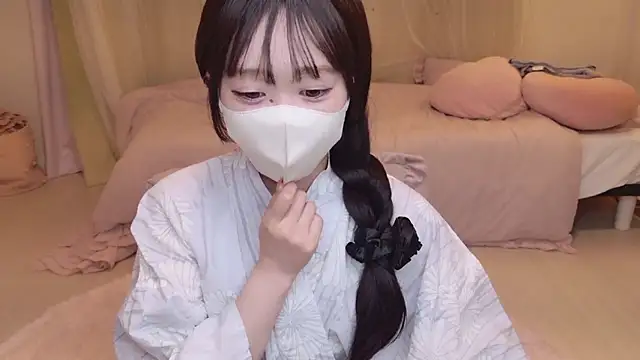 Snapshot of YURInya_ chatting on 07/07/26, 12:09 YURInya online show from 07/07/26, 12:09