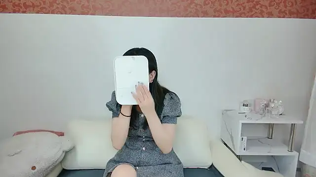 Hazuki love   online show from 07/01/26, 10:42