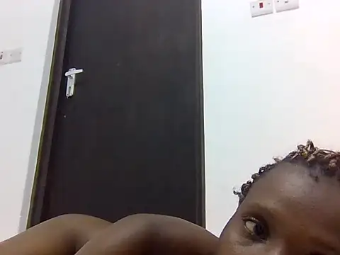 Sexxy petite1 online show from 06/05/26, 06:57