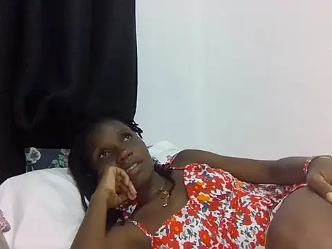 Sexxy petite1 online show from 06/25/26, 10:09
