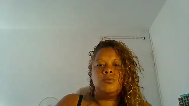 DOMINATRICESANDRA online show from 06/01/26, 07:54