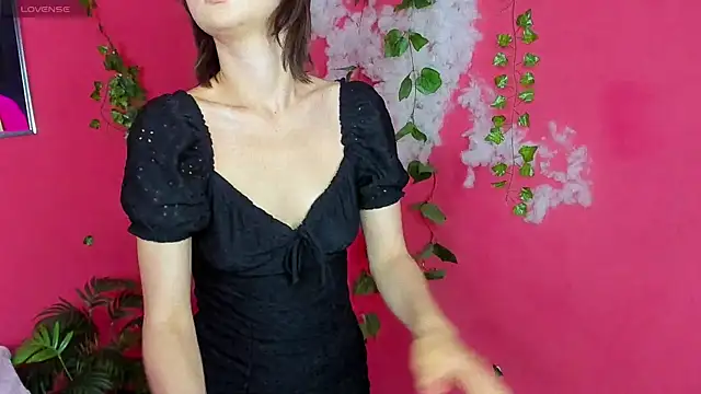 Snapshot of RiLey__Davis chatting on 07/05/26, 04:07 RiLey Davis online show from 07/05/26, 04:07