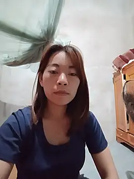 -Trinina- online show from 06/08/26, 07:36