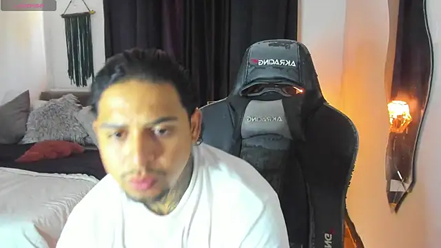 alejo mujica online show from 07/17/26, 05:18