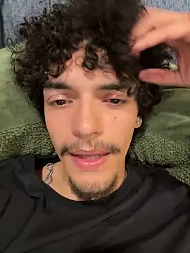 Uhhyuhhhhh online show from 06/14/26, 04:47
