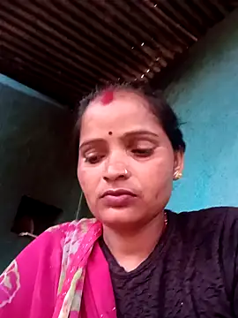 Snapshot of Divya_hot88 chatting on 07/12/26, 01:24 Divya hot88 online show from 07/12/26, 01:24