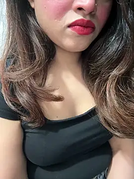Yours riya11 online show from 06/08/26, 01:28