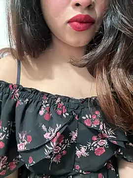 Yours riya11 online show from 06/10/26, 07:02