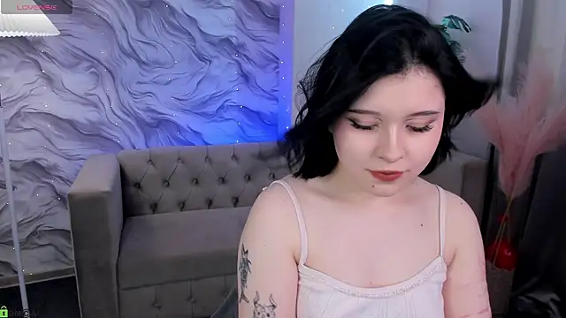 Snapshot of Kylie-Voss chatting on 07/20/26, 02:59 Kylie-Voss online show from 07/20/26, 02:59