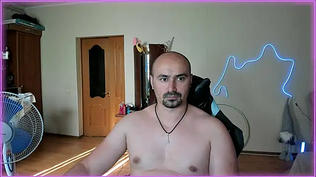 Snapshot of -SexyDaddy- chatting on 06/16/26, 02:19 -SexyDaddy- online show from 06/16/26, 02:19