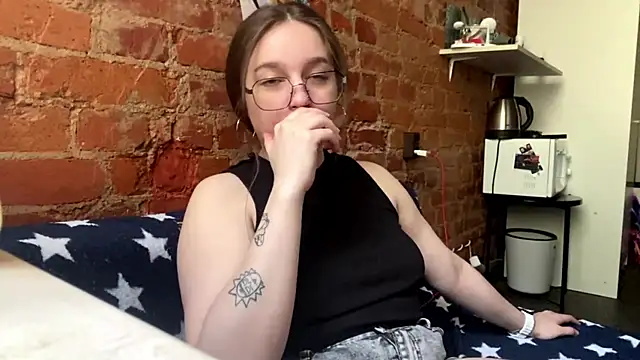 DaliLove online show from 06/01/26, 03:58