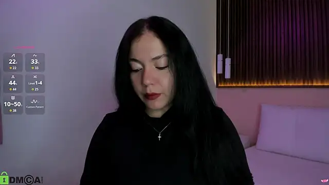 Snapshot of rebecaa_grey chatting on 07/06/26, 03:03 rebecaa grey online show from 07/06/26, 03:03