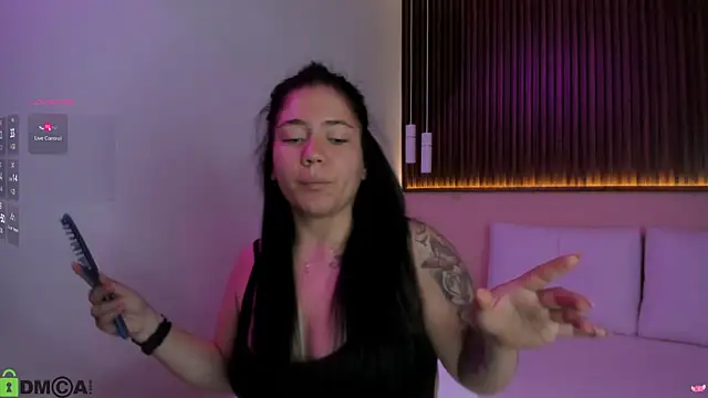 Snapshot of rebecaa_grey chatting on 07/07/26, 01:59 rebecaa grey online show from 07/07/26, 01:59