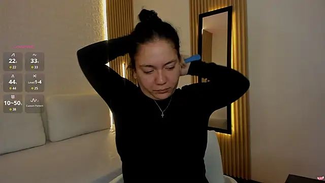 Snapshot of rebecaa_grey chatting on 07/10/26, 12:52 rebecaa grey online show from 07/10/26, 12:52