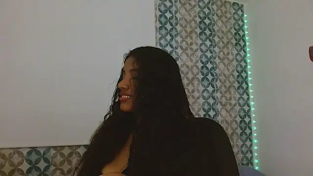 Isabellacarson online show from 06/19/26, 05:28