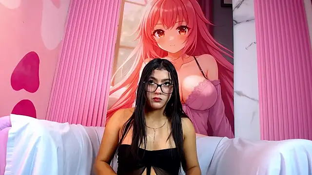 Holly Watson  online show from 07/12/26, 04:14