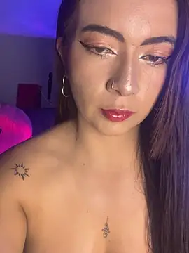 arilynn  online show from 06/11/26, 05:05