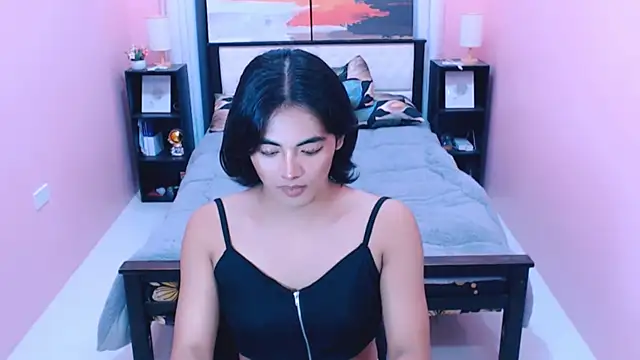 MiamoreAmara69 online show from 06/25/26, 09:19