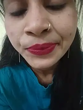Naughty Kiara  online show from 05/31/26, 04:20