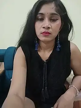 Naughty Kiara  online show from 07/02/26, 03:23