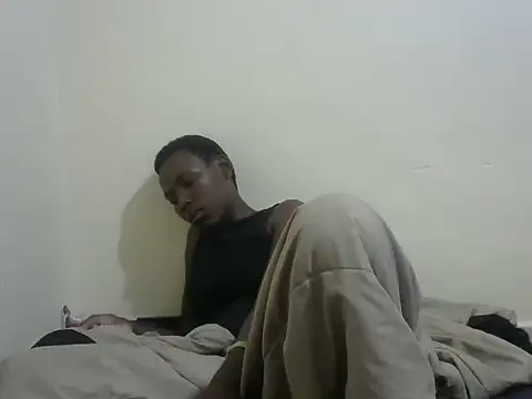 cute avy0 online show from 07/02/26, 04:18