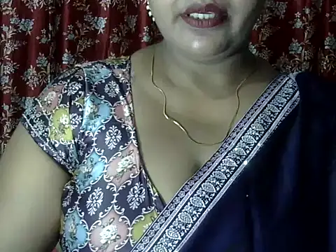 PRIYANKA 023 online show from 07/06/26, 05:15