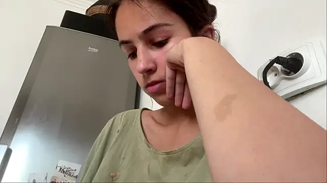 Snapshot of SindyKay chatting on 07/16/26, 05:46 SindyKay online show from 07/16/26, 05:46