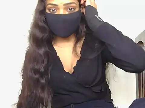 Snapshot of Hot-Roshni chatting on 07/13/26, 07:49 Hot-Roshni online show from 07/13/26, 07:49