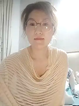 gaoyan880526 online show from 06/01/26, 02:52