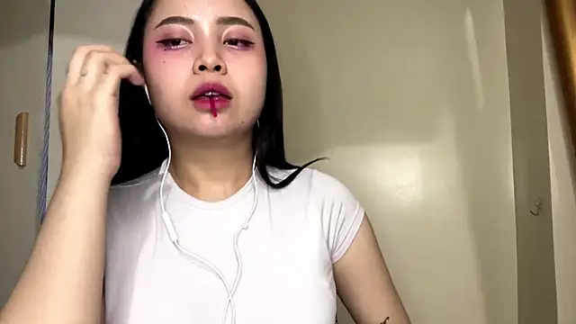 KrystaDonnellan online show from 06/01/26, 11:12