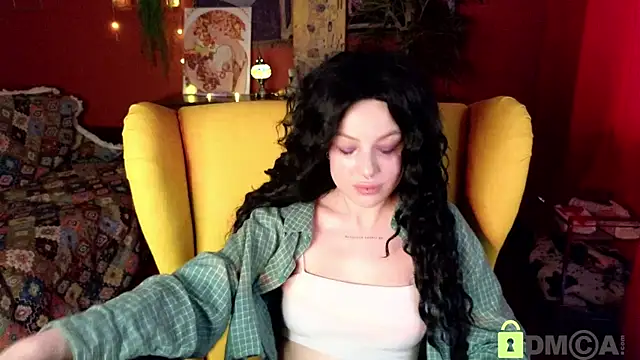 Monica lar online show from 06/08/26, 01:00