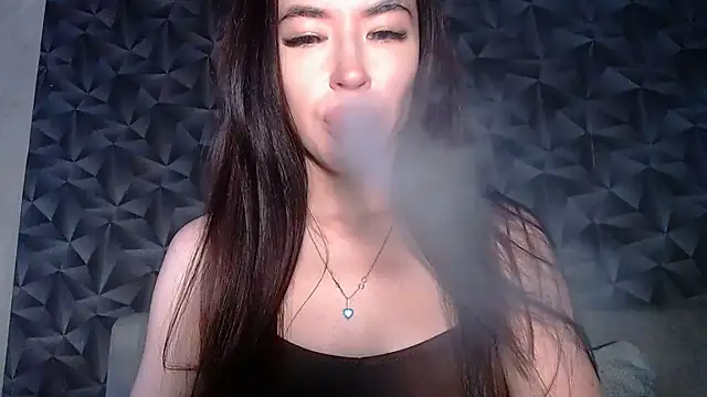 Snapshot of lu_dominationn chatting on 06/24/26, 10:58 lu dominationn online show from 06/24/26, 10:58