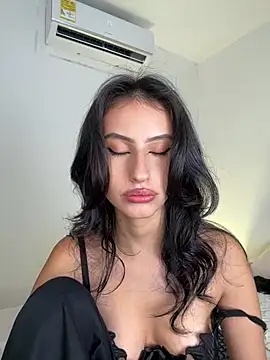 Snapshot of Zoe_Mrlx chatting on 06/09/26, 12:17 Zoe Mrlx online show from 06/09/26, 12:17