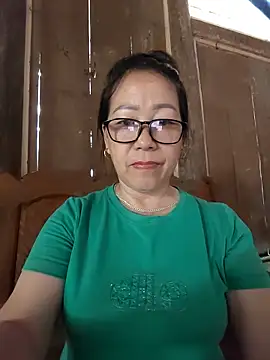 Ai babylove online show from 06/11/26, 12:32