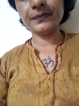 Miss-kuhu online show from 06/06/26, 07:51
