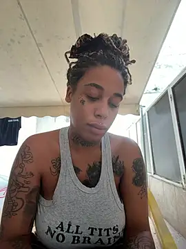 Kira nyxx online show from 07/12/26, 11:45